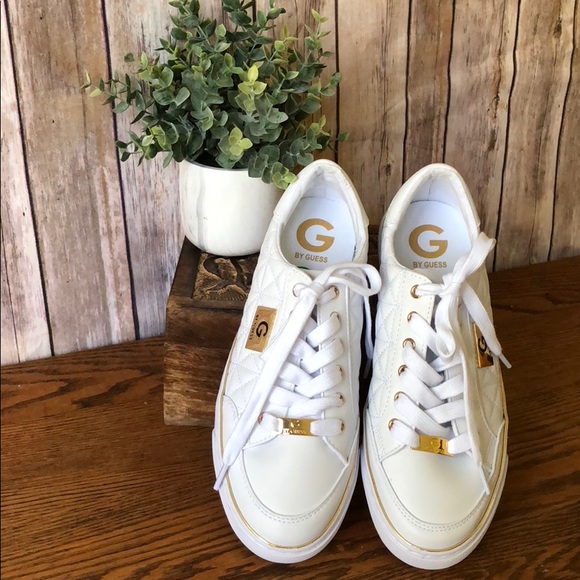 guess lace up sneakers